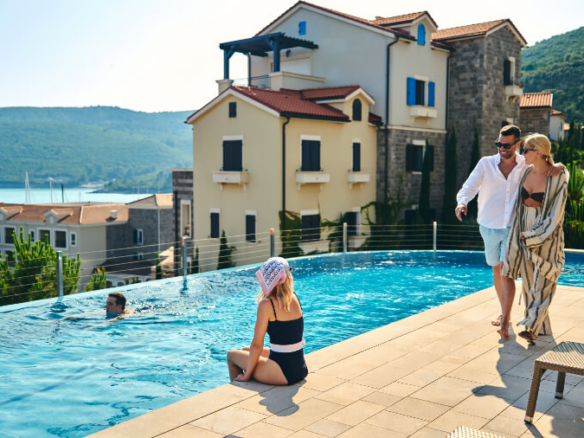 Centrale Luštica Bay contemporary apartments