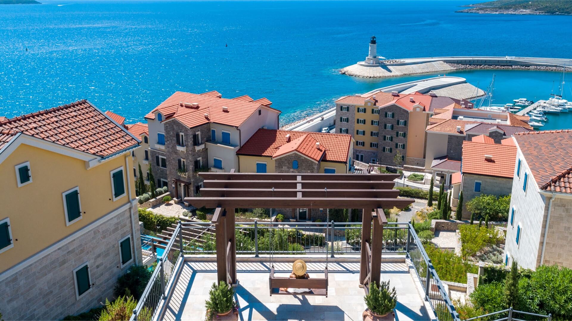 home-slider-marina-village.jpg Luštica Bay Marina and waterfront promenade