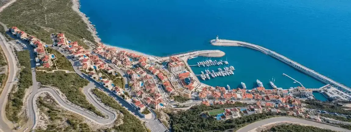 Horizons Luštica Bay luxury apartments
